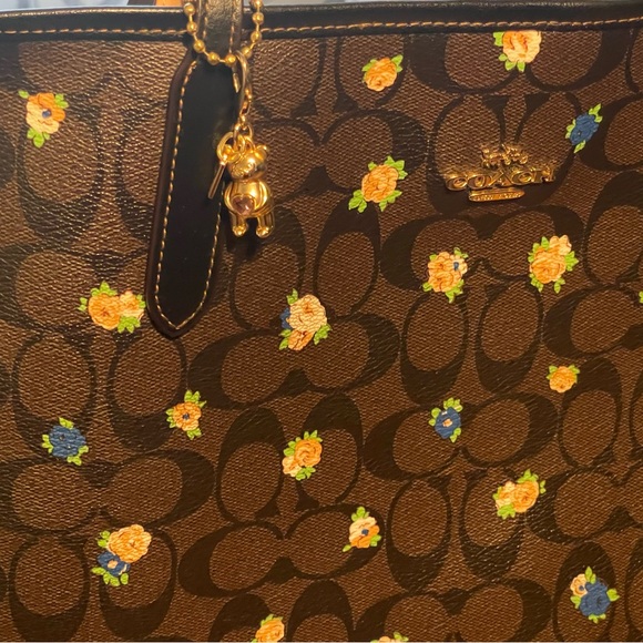 EUC Coach Brown Signature Coated Canvas and Leather Floral Print City Tote - Picture 12 of 12
